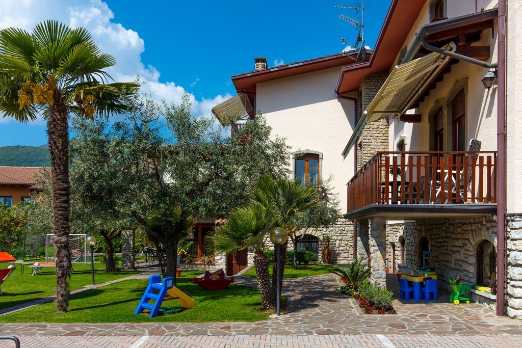 Villa Mariarosa Apartments Tignale Dış mekan fotoğraf