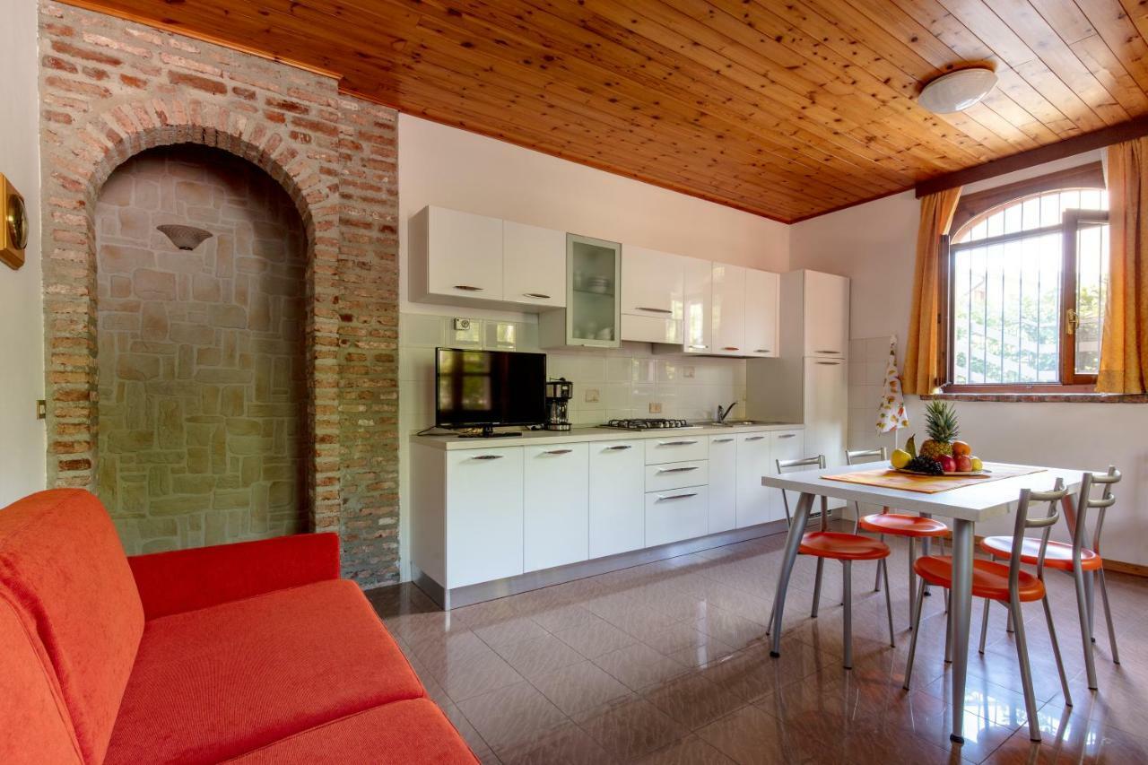 Villa Mariarosa Apartments Tignale Dış mekan fotoğraf
