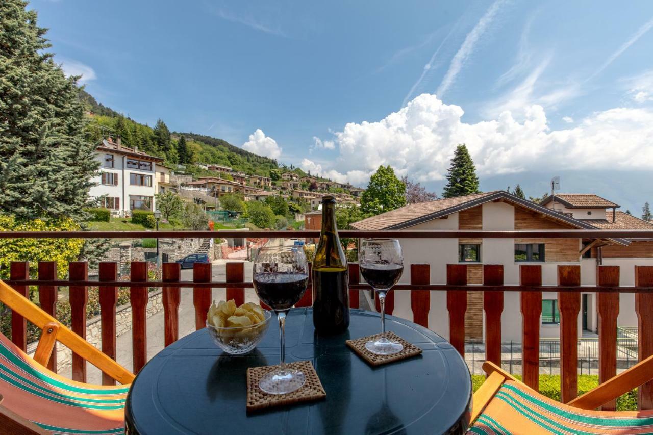 Villa Mariarosa Apartments Tignale Dış mekan fotoğraf
